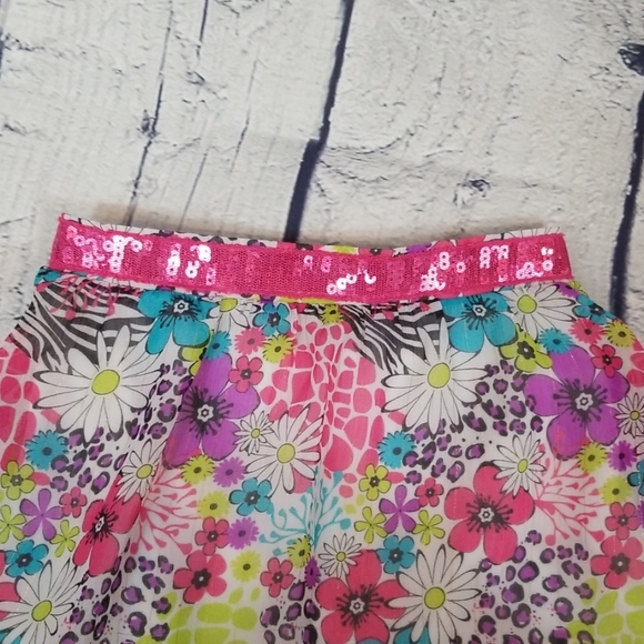 Floral print hi low skirt - Picture 2 of 4